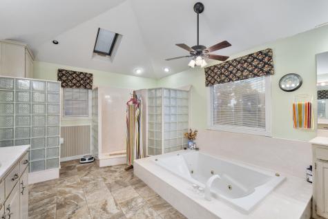 10080 Arvin Hill Road Aubrey TX 76227