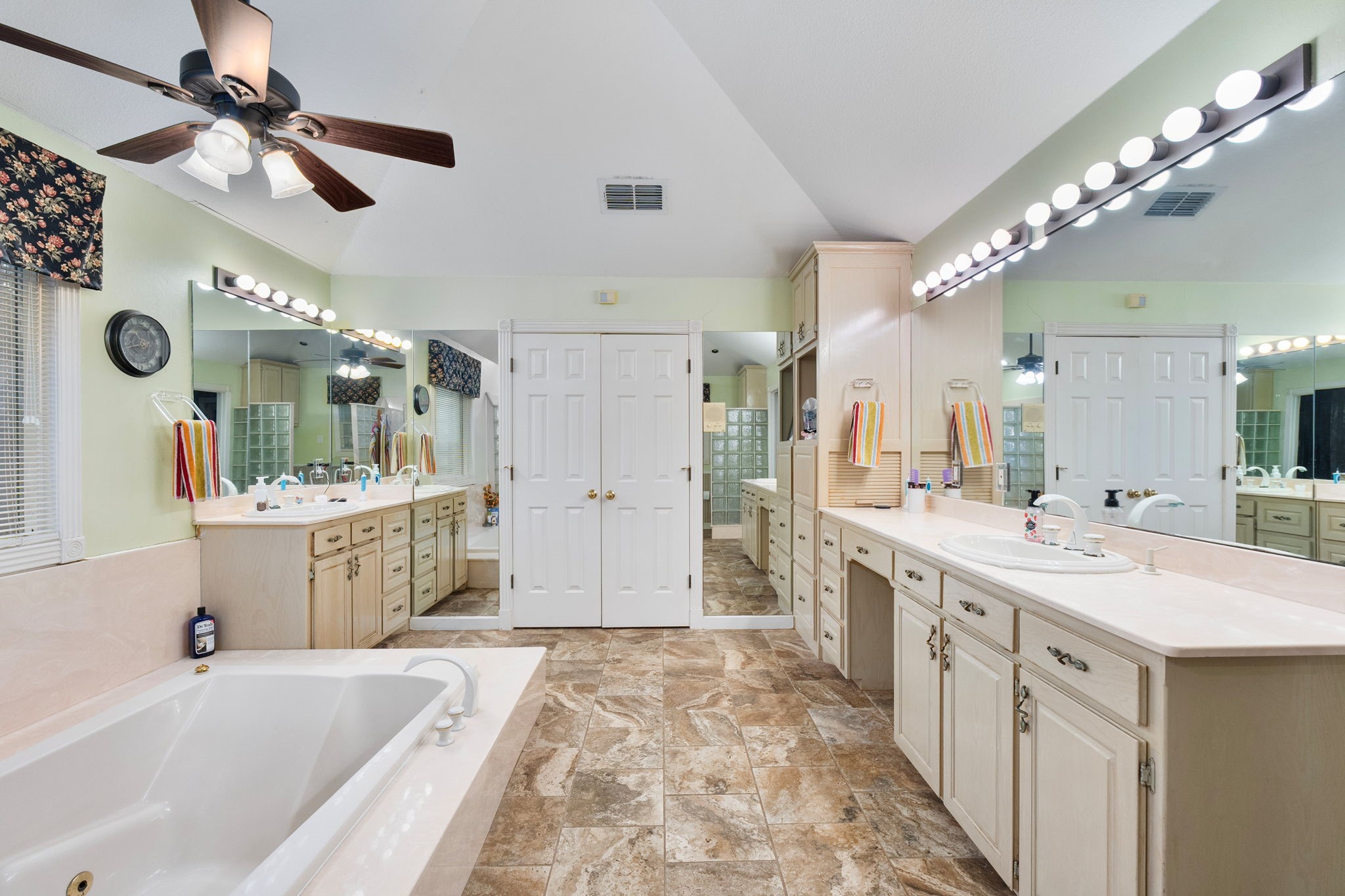 10080 Arvin Hill Road Aubrey TX 76227
