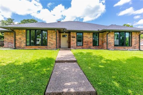 8209 Woodcreek Drive Woodway TX 76712