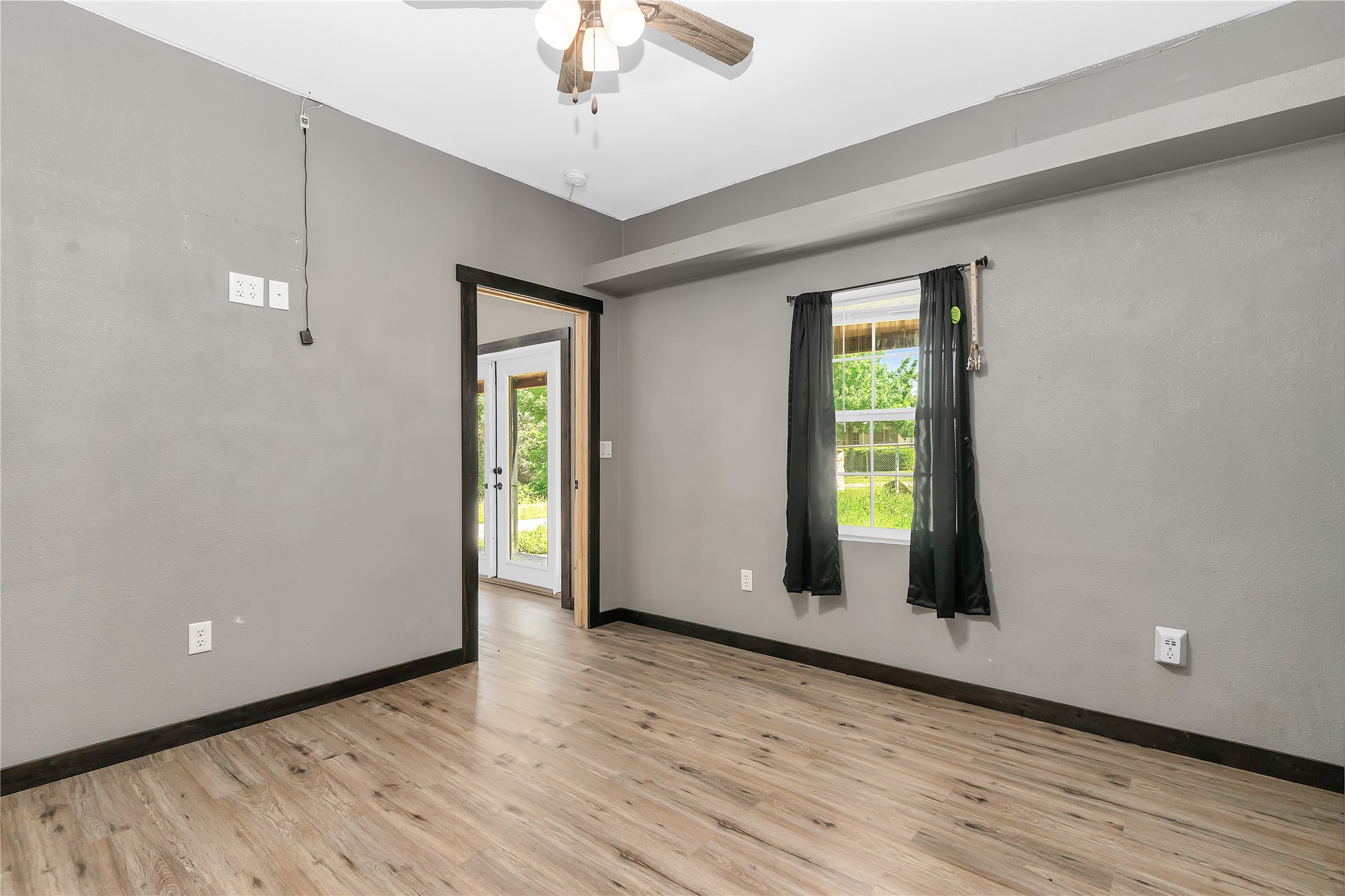 172 Cr 1296 Morgan TX 76671