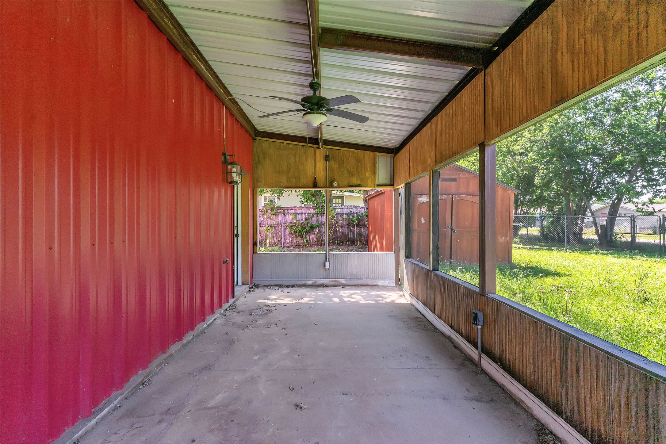 172 Cr 1296 Morgan TX 76671
