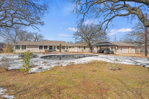 425 Oakhill Drive Denton TX 76201