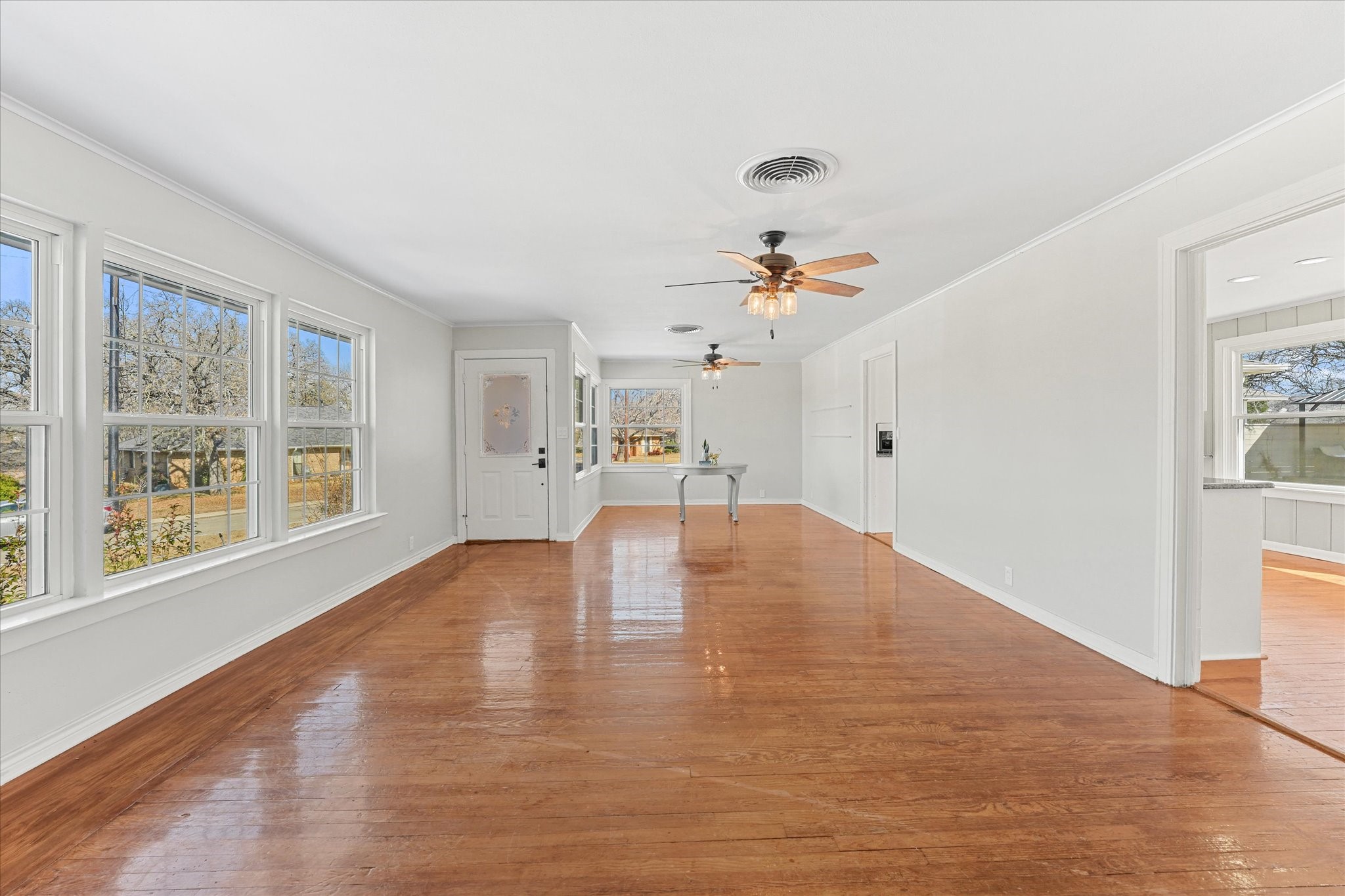 425 Oakhill Drive Denton TX 76201
