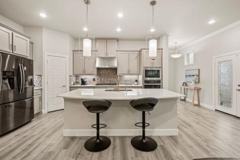 612 Courtyard Lane Irving TX 75039