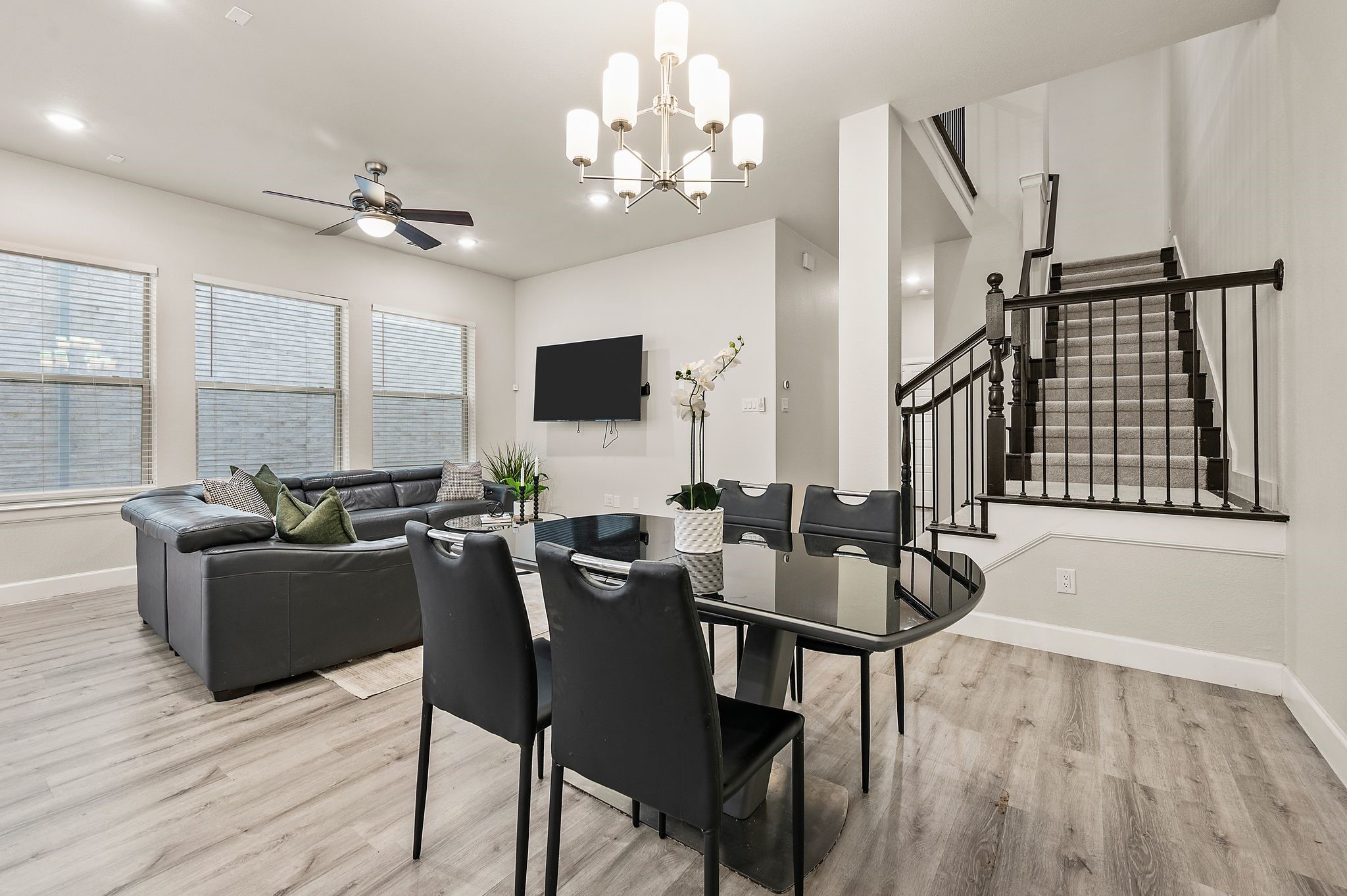 612 Courtyard Lane Irving TX 75039