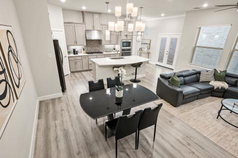 612 Courtyard Lane Irving TX 75039