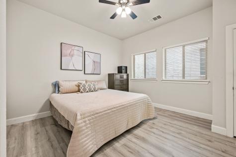 612 Courtyard Lane Irving TX 75039