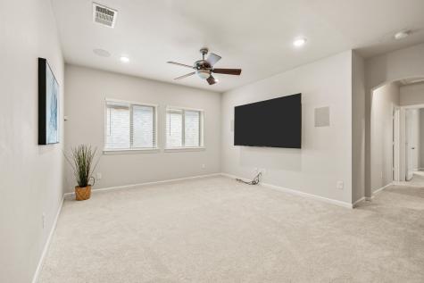 612 Courtyard Lane Irving TX 75039