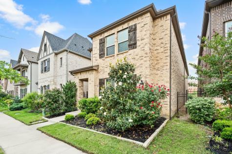 612 Courtyard Lane Irving TX 75039