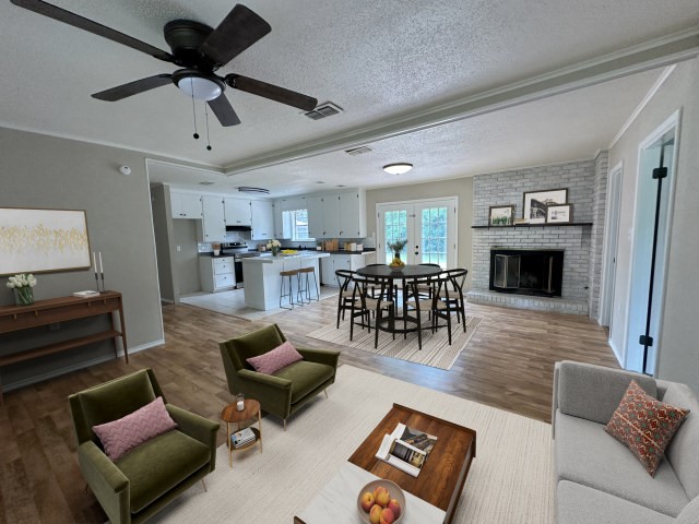 300 Pine Street Ore City TX 75683