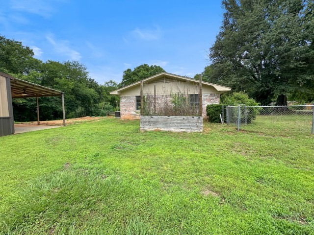300 Pine Street Ore City TX 75683