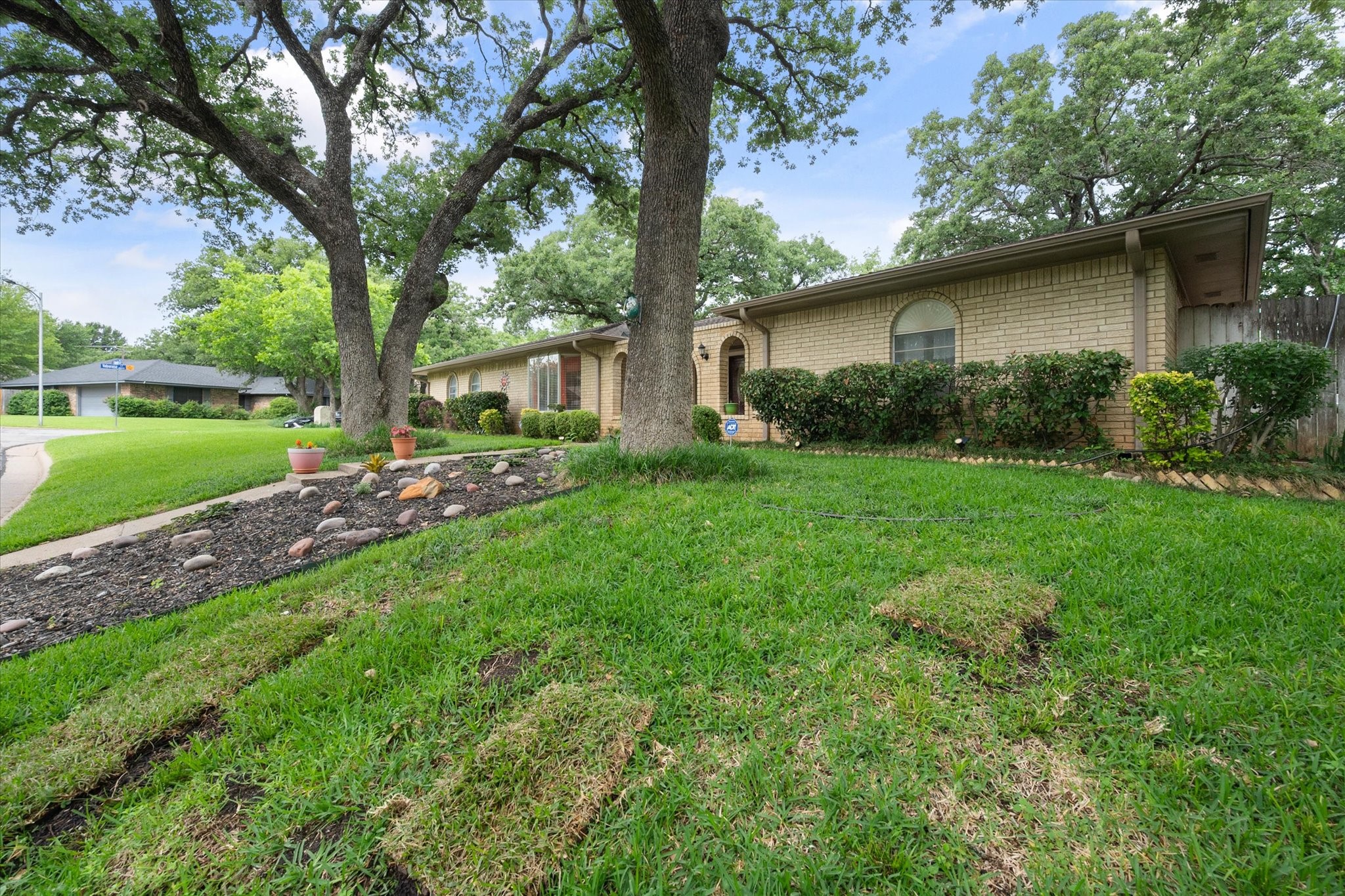 2801 Valparaiso Trail Arlington TX 76017