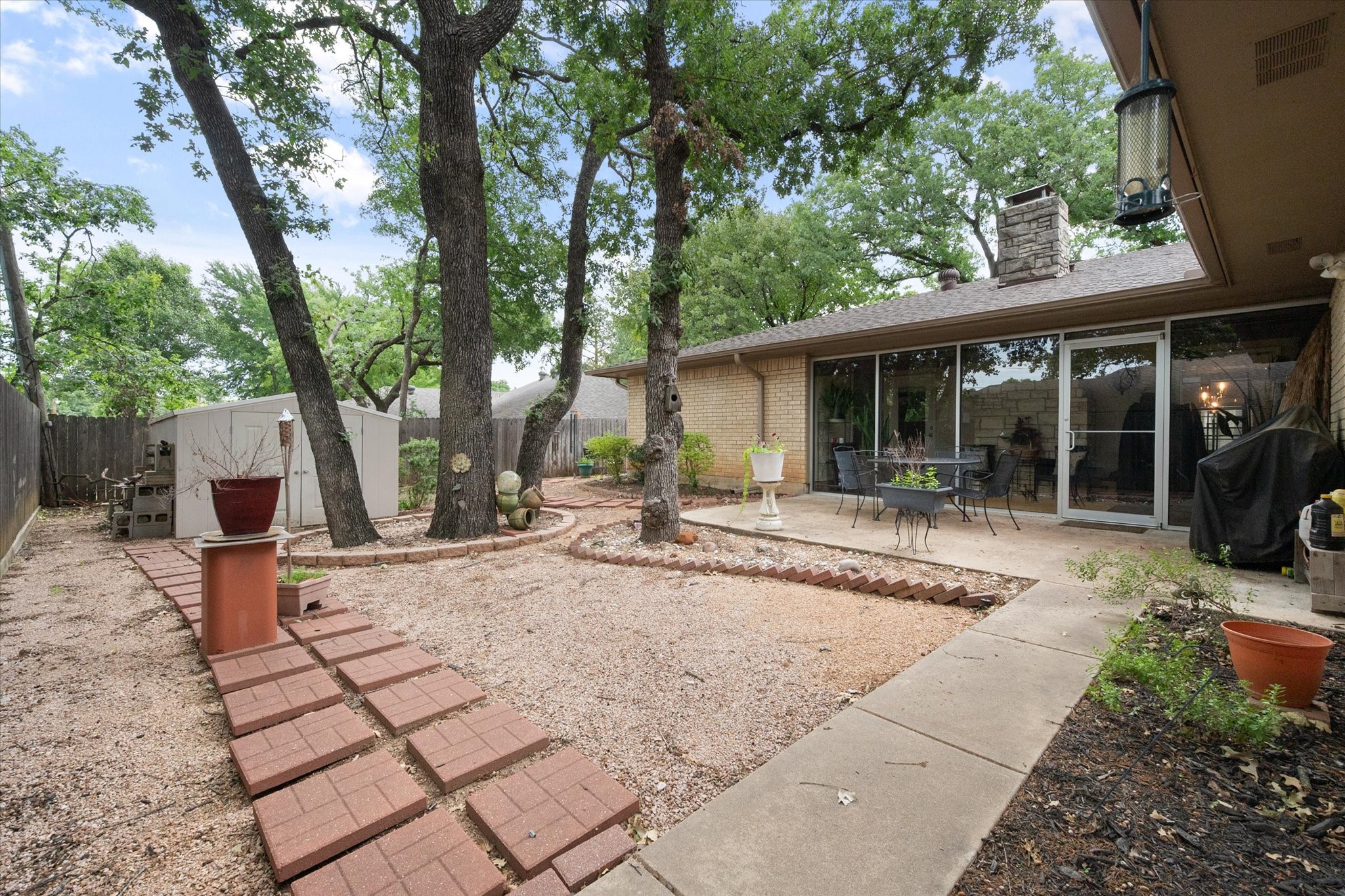 2801 Valparaiso Trail Arlington TX 76017