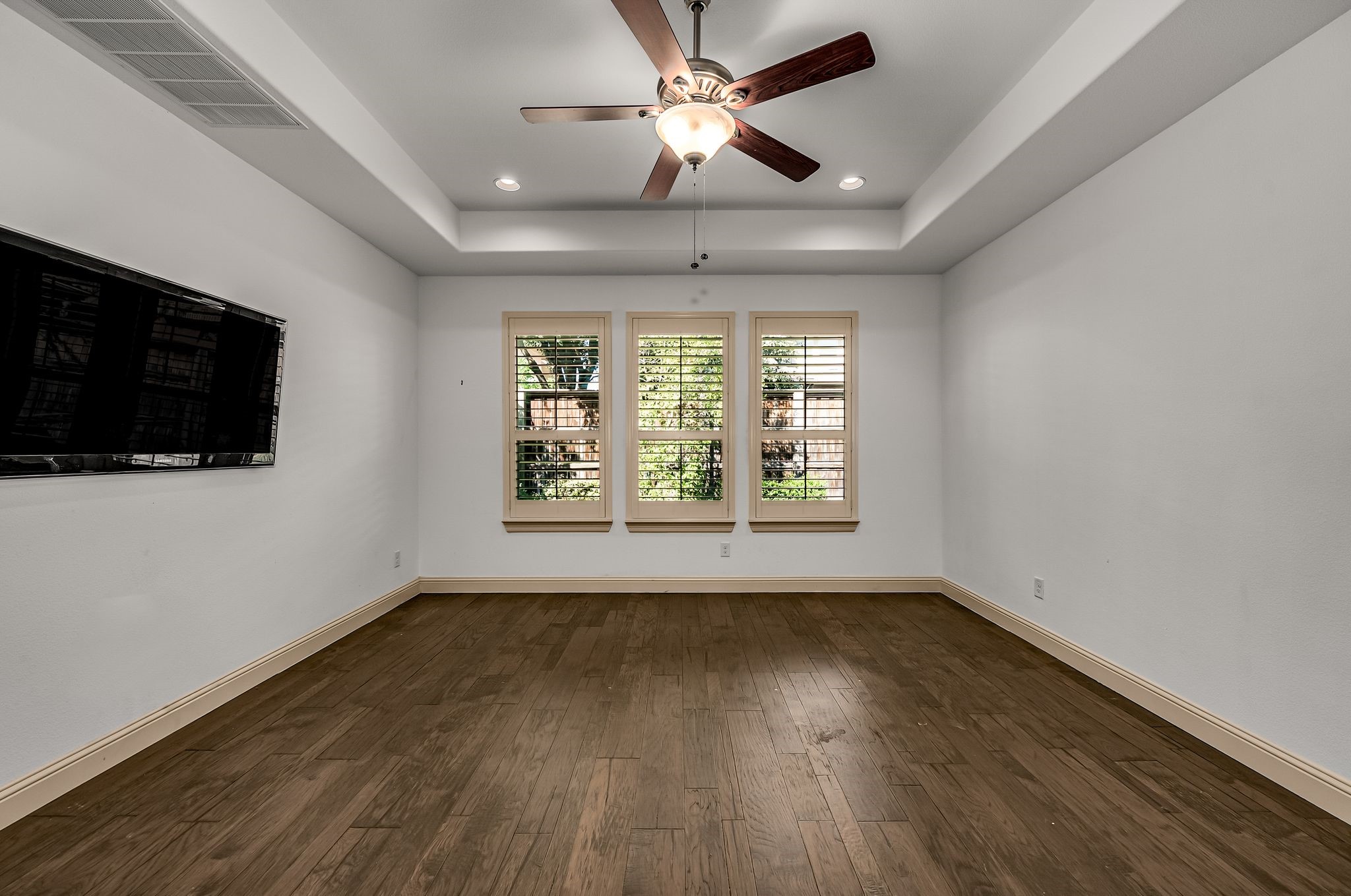 679 Flagstone Drive Irving TX 75039