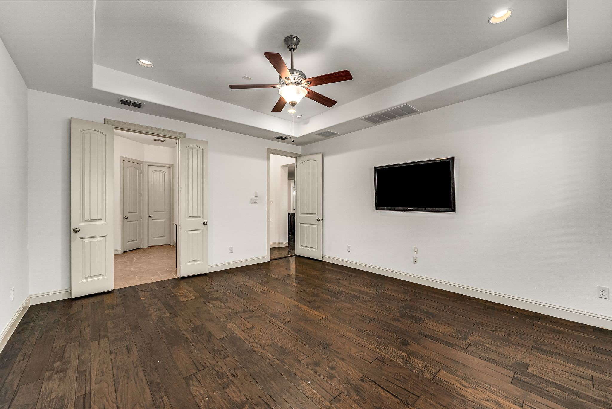679 Flagstone Drive Irving TX 75039