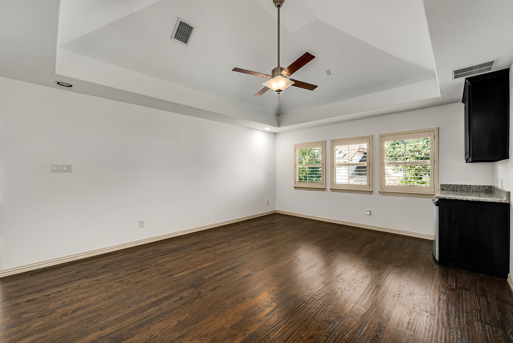679 Flagstone Drive Irving TX 75039