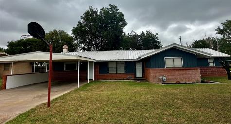 1204 N Park Street Seymour TX 76380