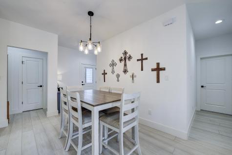 5807 Black Pine Circle Granbury TX 76048