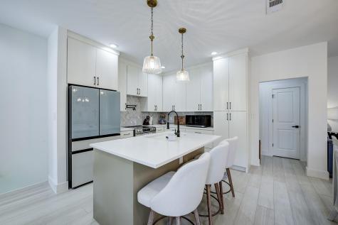 5807 Black Pine Circle Granbury TX 76048