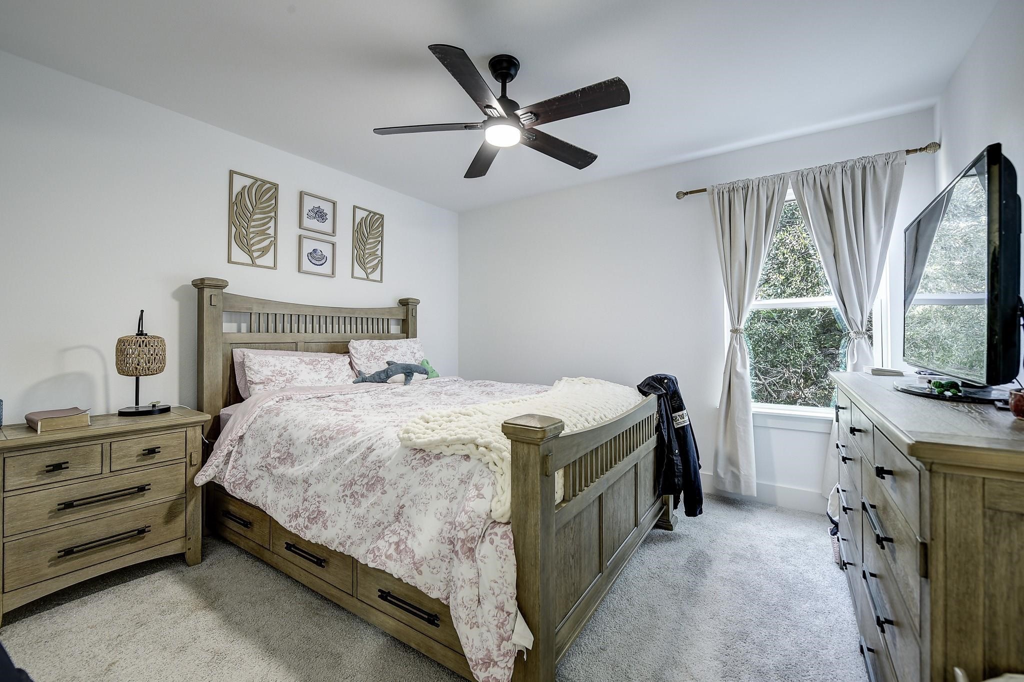 5807 Black Pine Circle Granbury TX 76048
