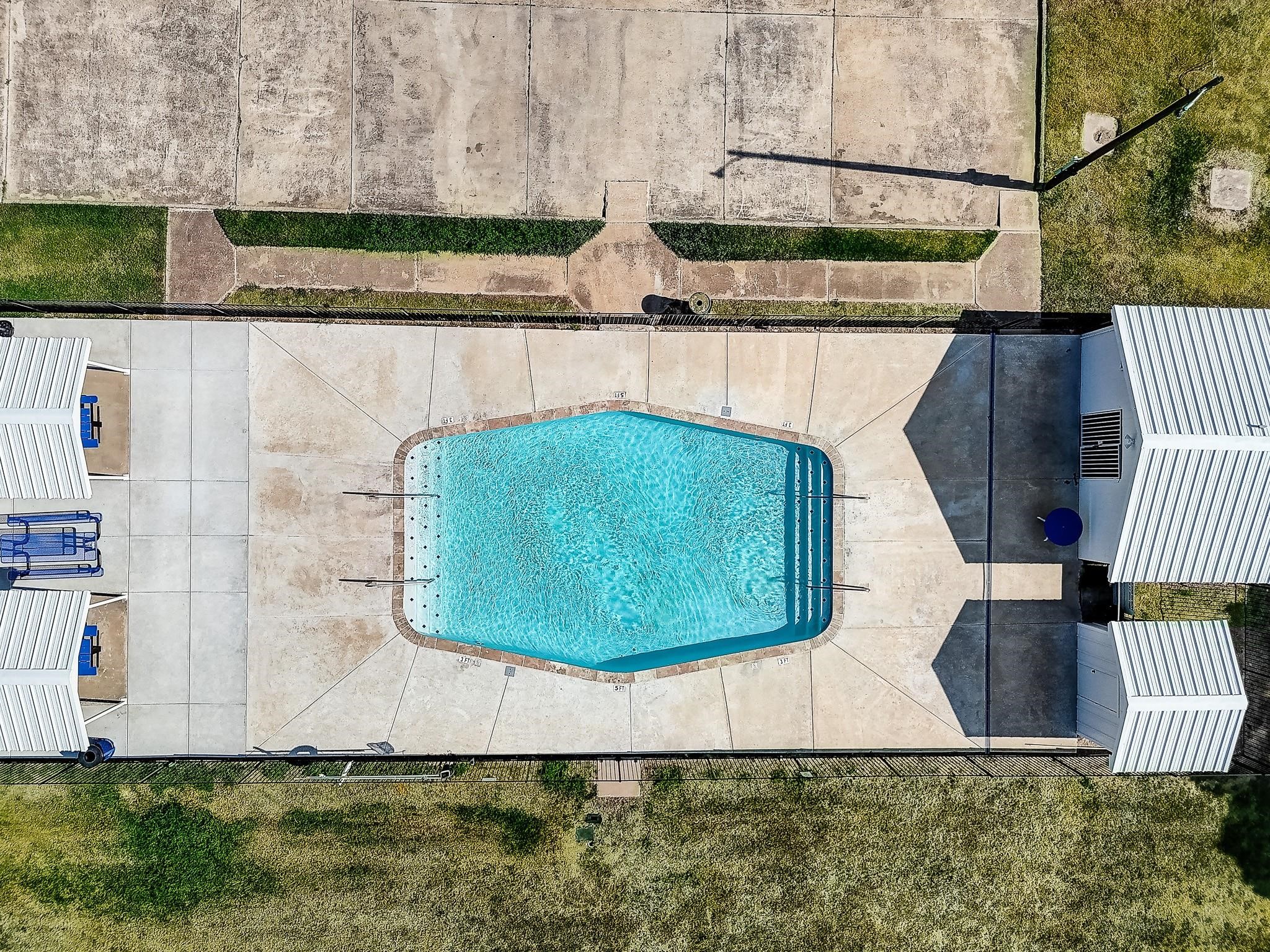 5807 Black Pine Circle Granbury TX 76048