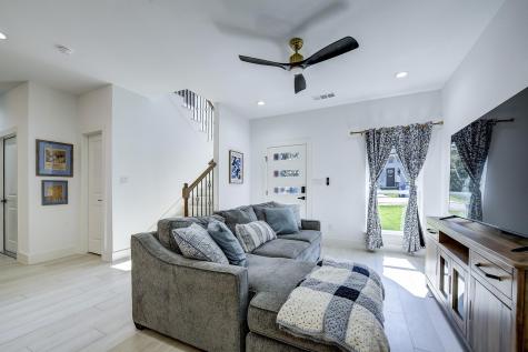 5807 Black Pine Circle Granbury TX 76048