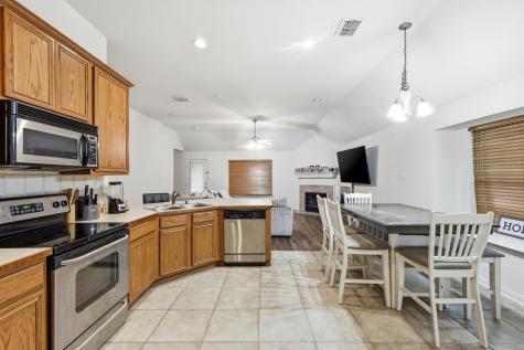 1235 Clearwater Drive Grand Prairie TX 75052