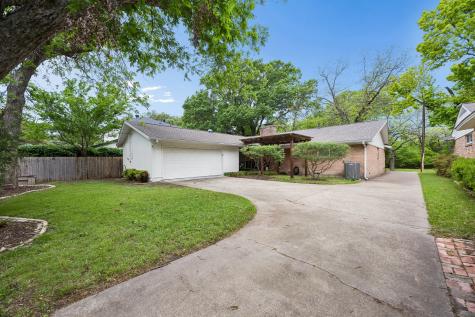 11830 Dixfield Drive Dallas TX 75218