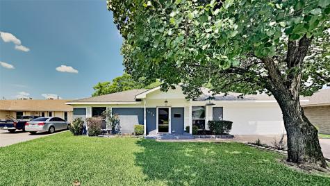 1838 Crooks Court Grand Prairie TX 75051