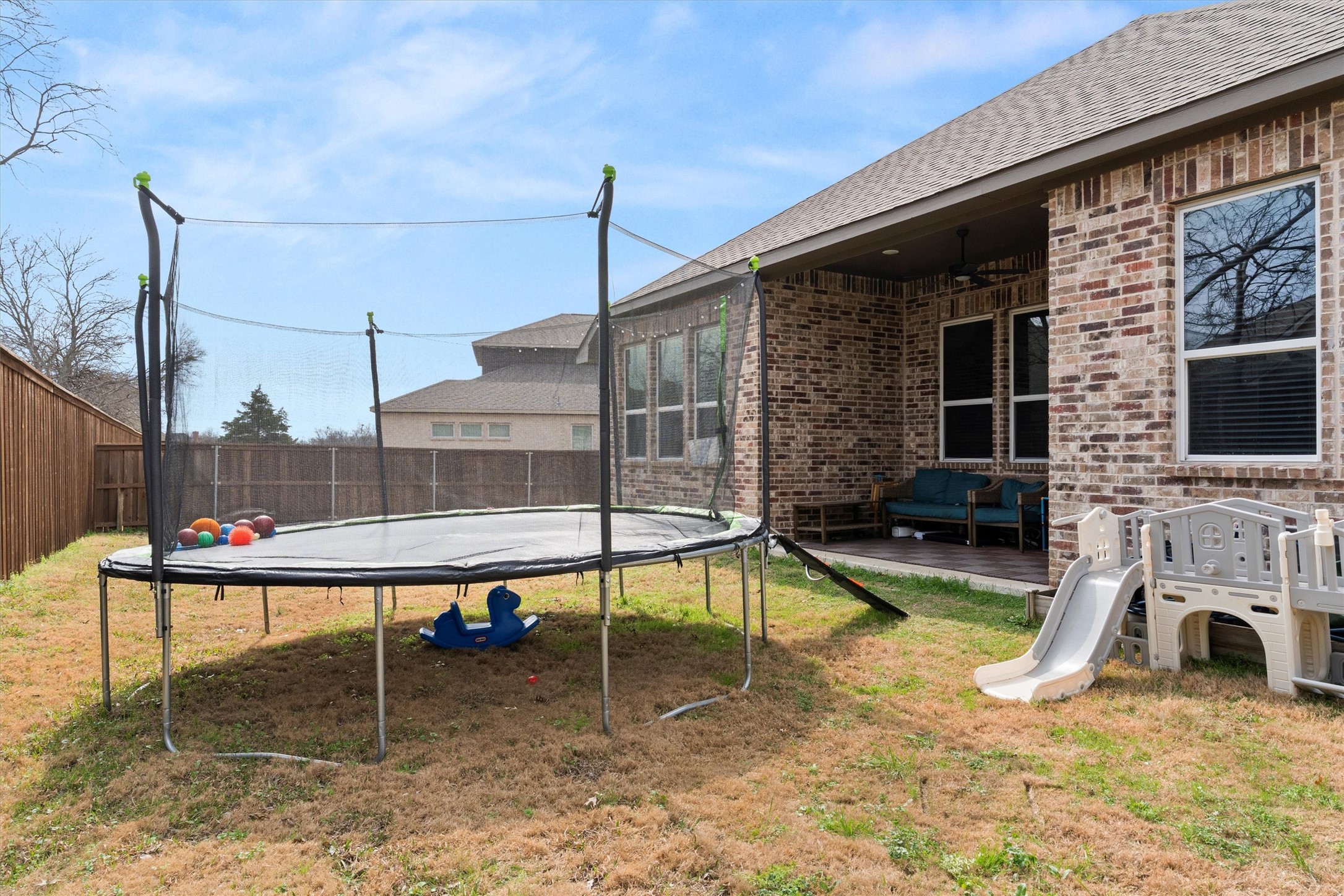 5823 Heatherwood Loop Sachse TX 75048