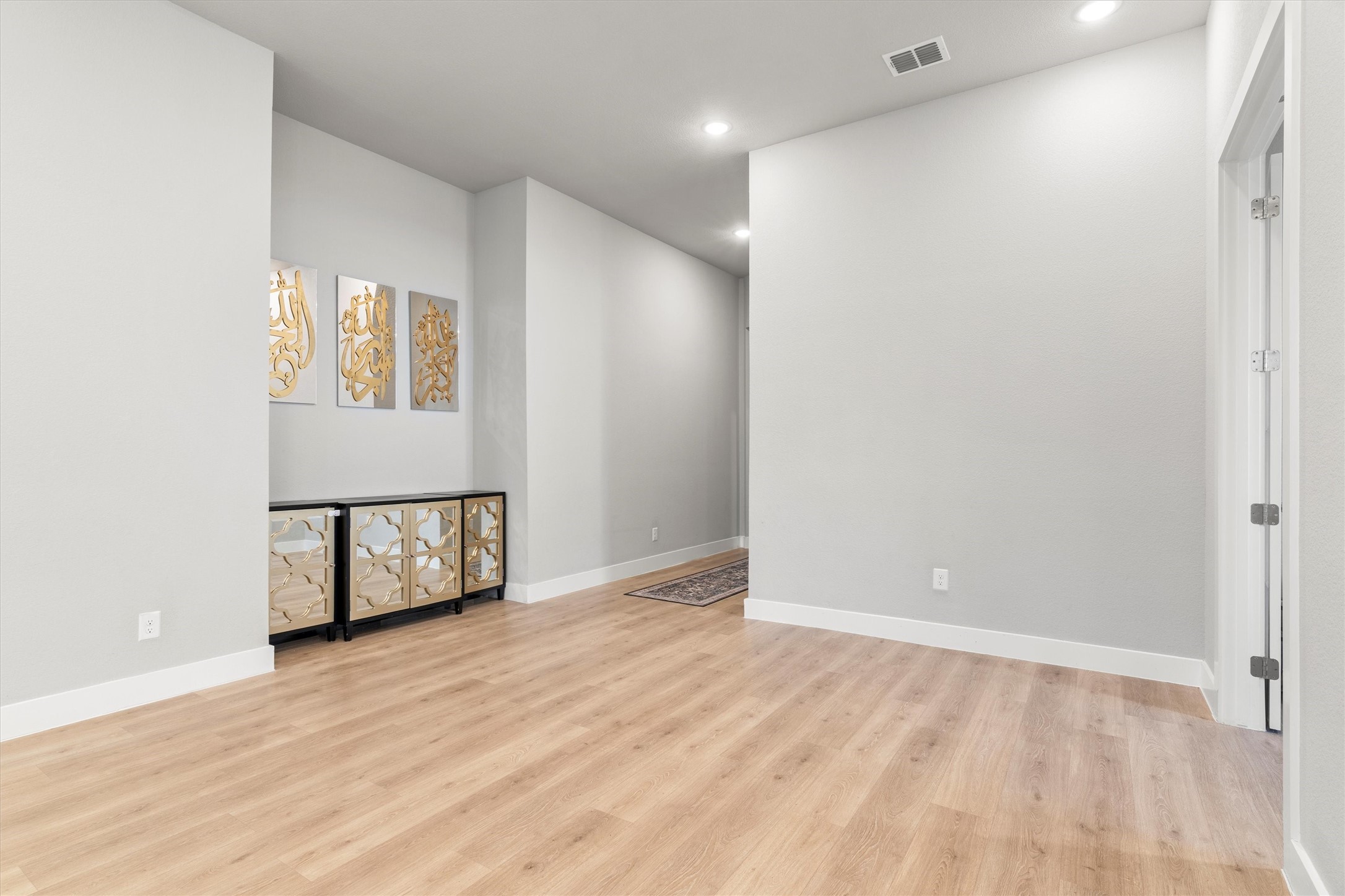 5823 Heatherwood Loop Sachse TX 75048