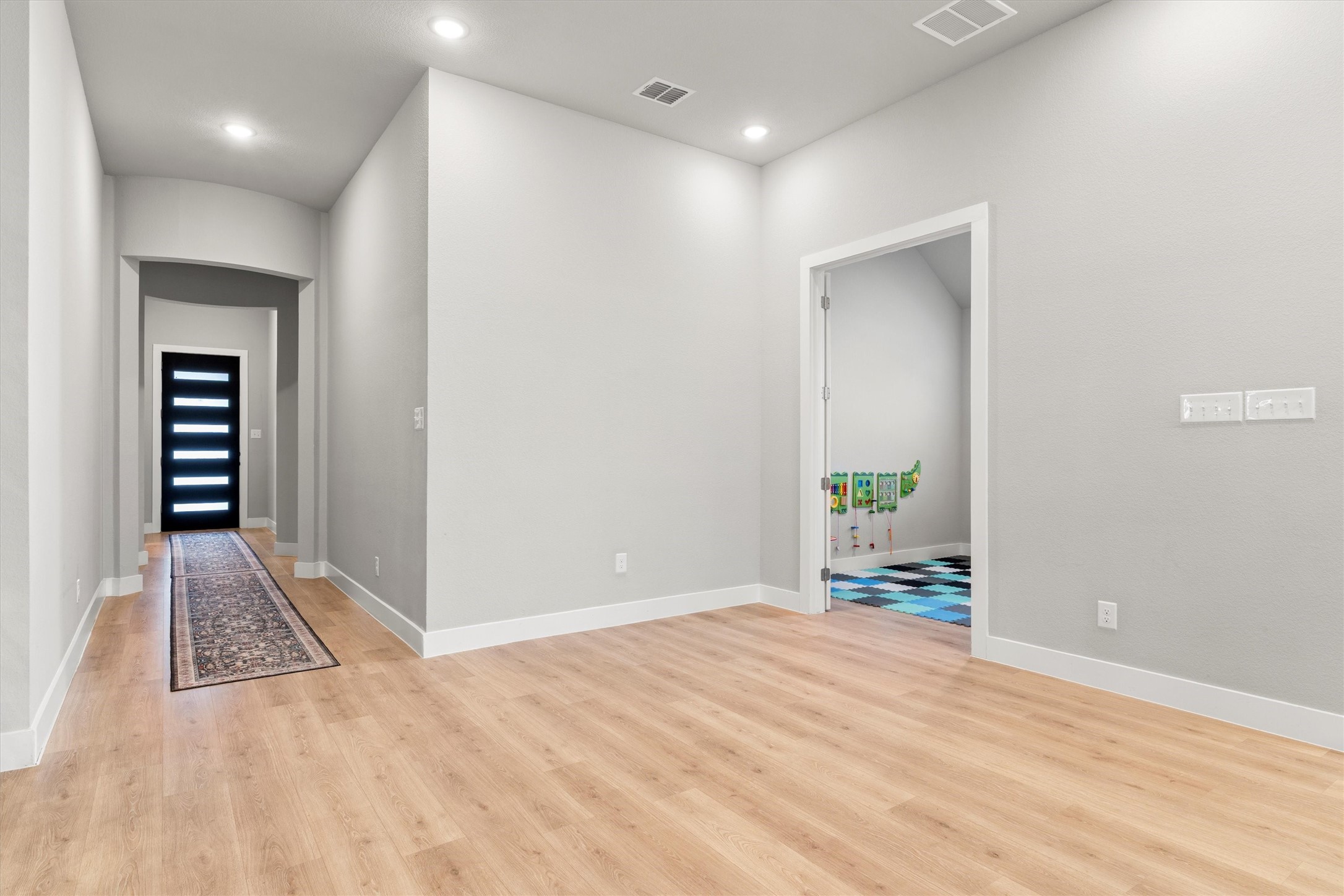 5823 Heatherwood Loop Sachse TX 75048