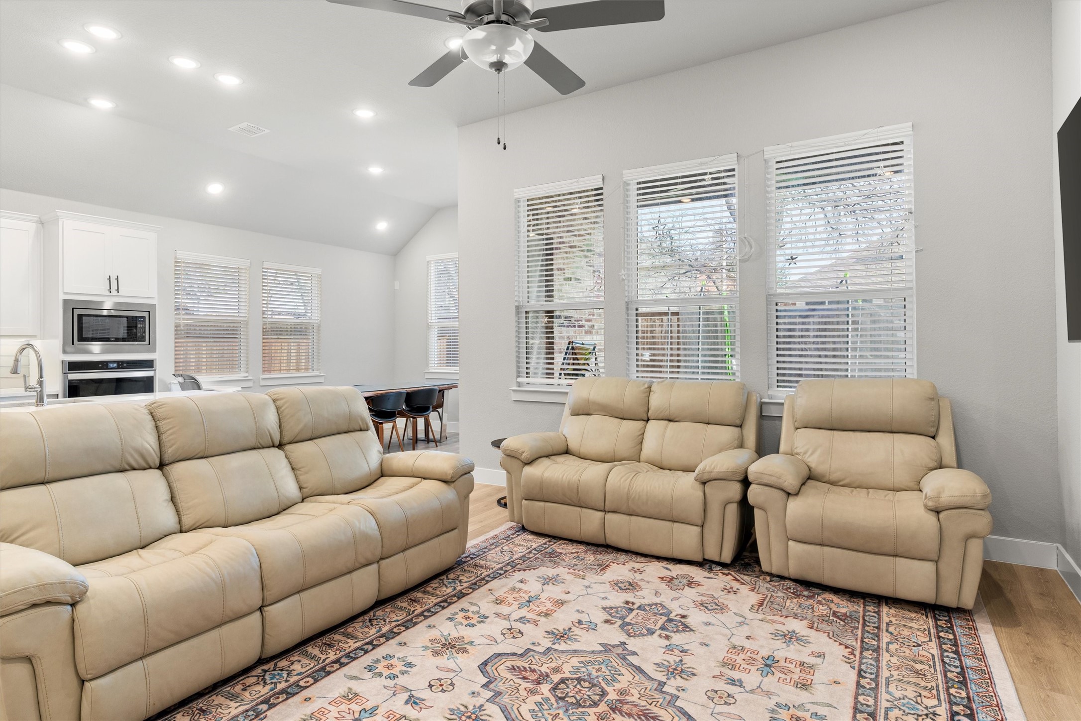 5823 Heatherwood Loop Sachse TX 75048