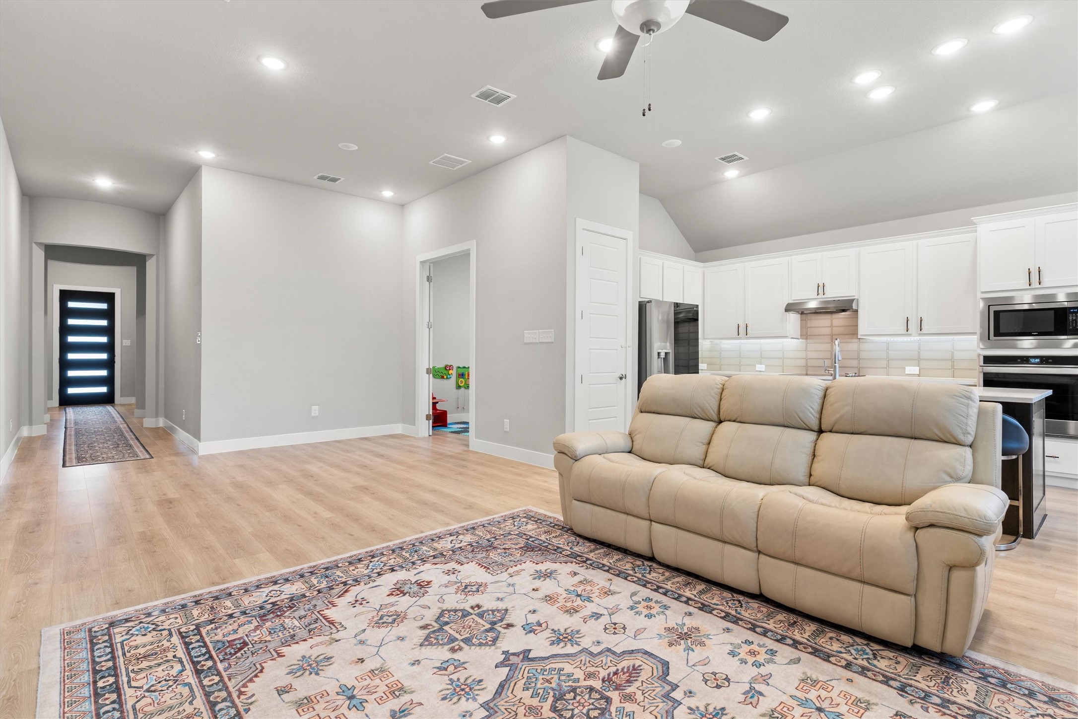 5823 Heatherwood Loop Sachse TX 75048