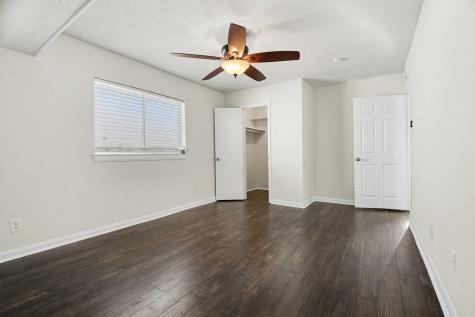 918 Sleepy Hollow Drive Garland TX 75043