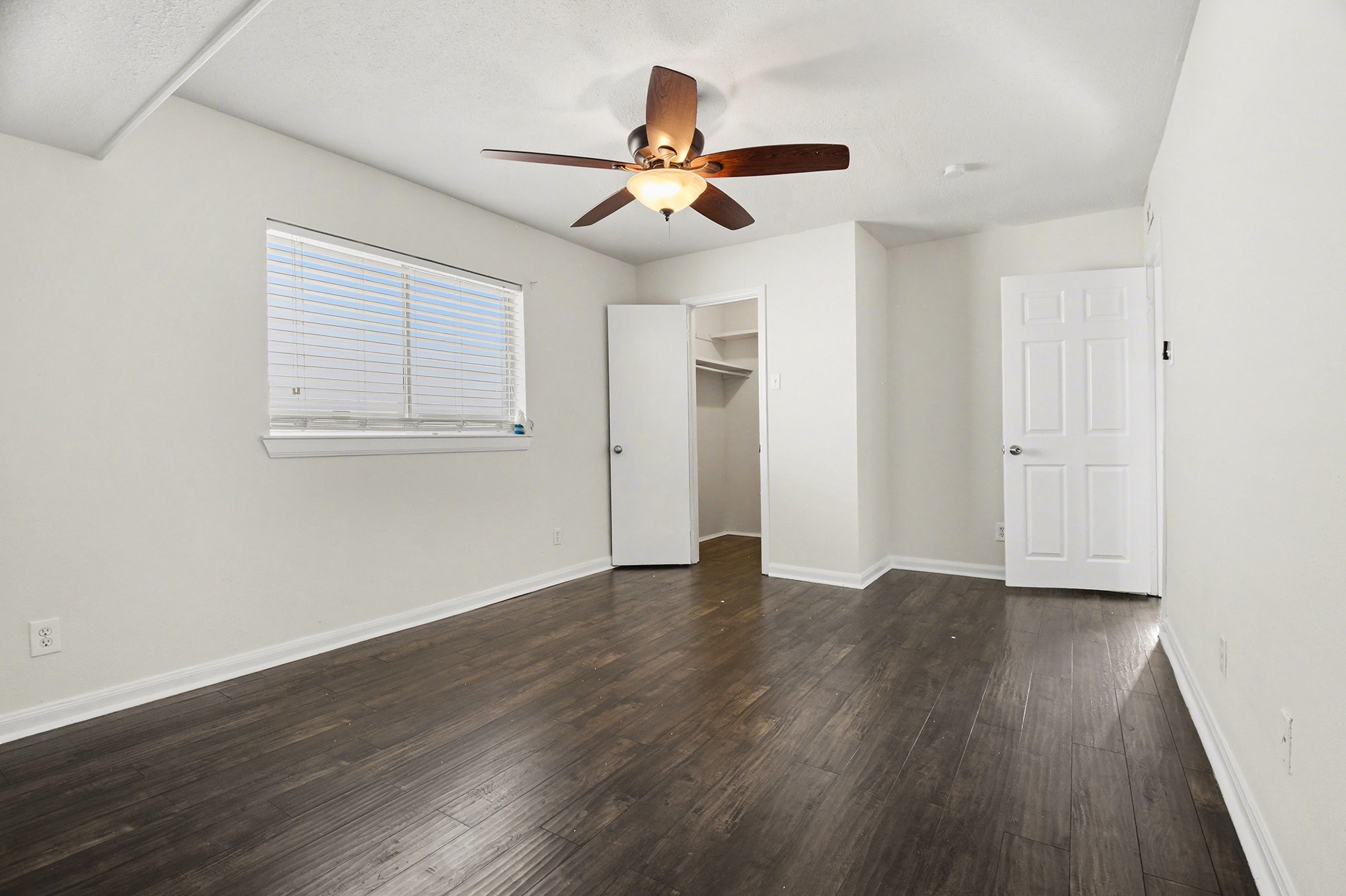918 Sleepy Hollow Drive Garland TX 75043
