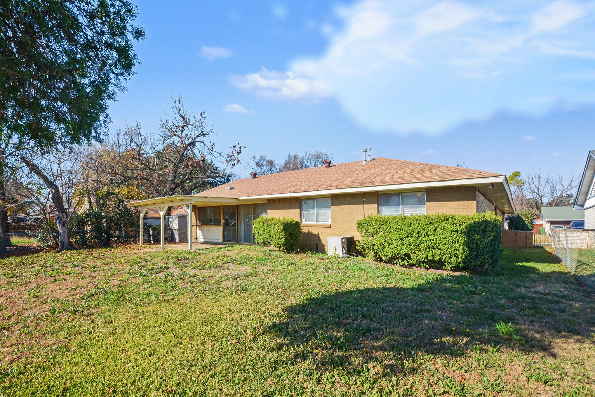 918 Sleepy Hollow Drive Garland TX 75043