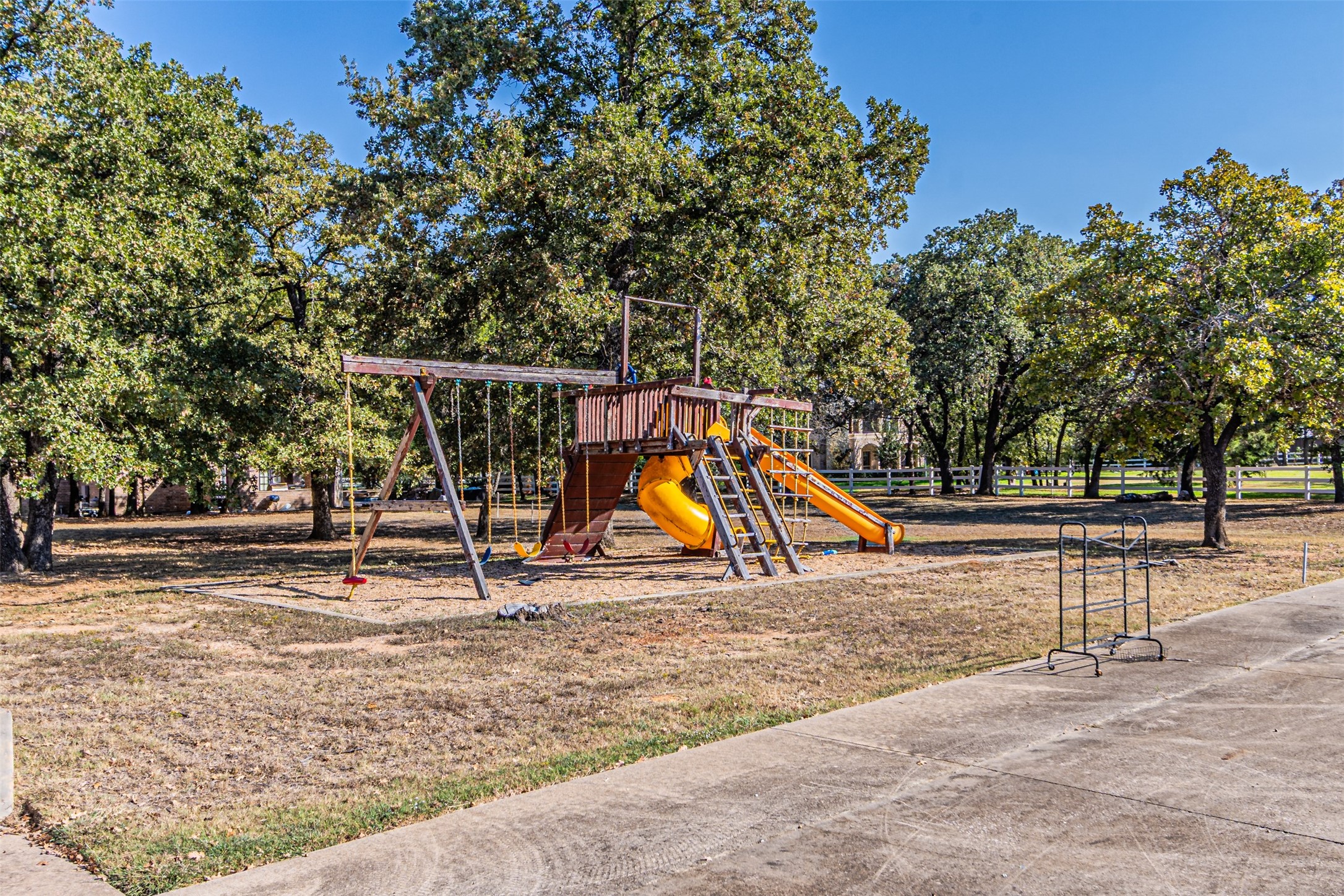 5312 Hidden Valley Court Mansfield TX 76063
