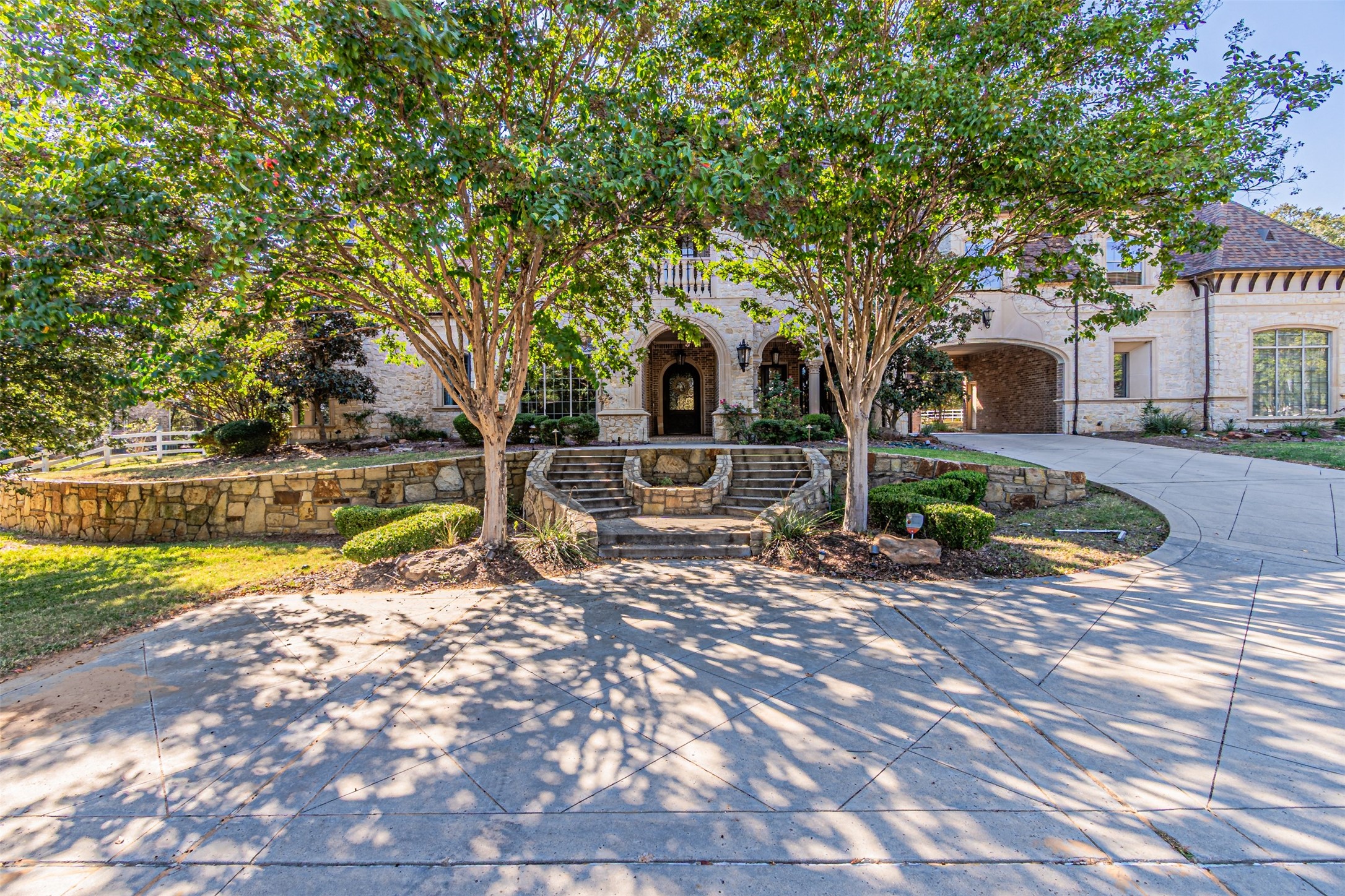 5312 Hidden Valley Court Mansfield TX 76063