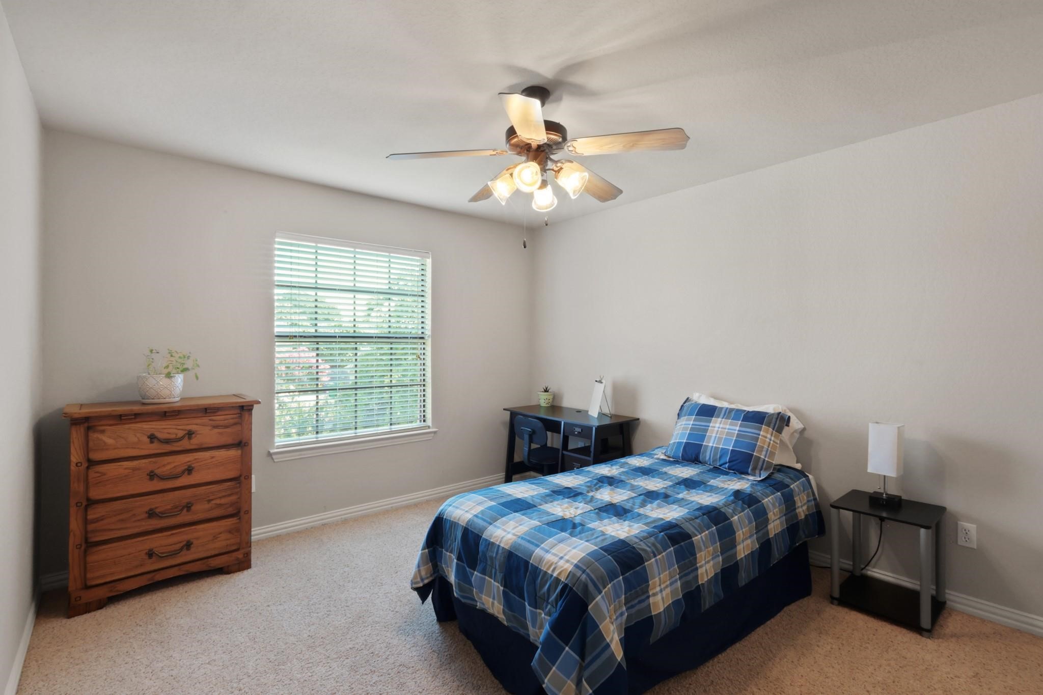 1617 Thousand Oaks Drive Decatur TX 76234