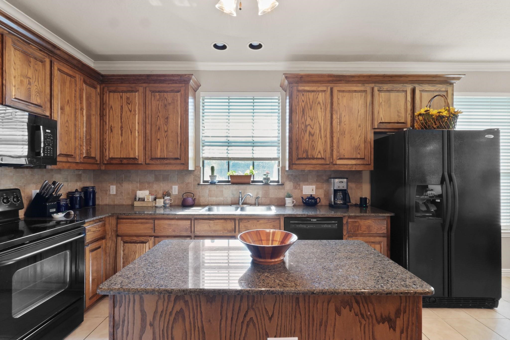 1617 Thousand Oaks Drive Decatur TX 76234
