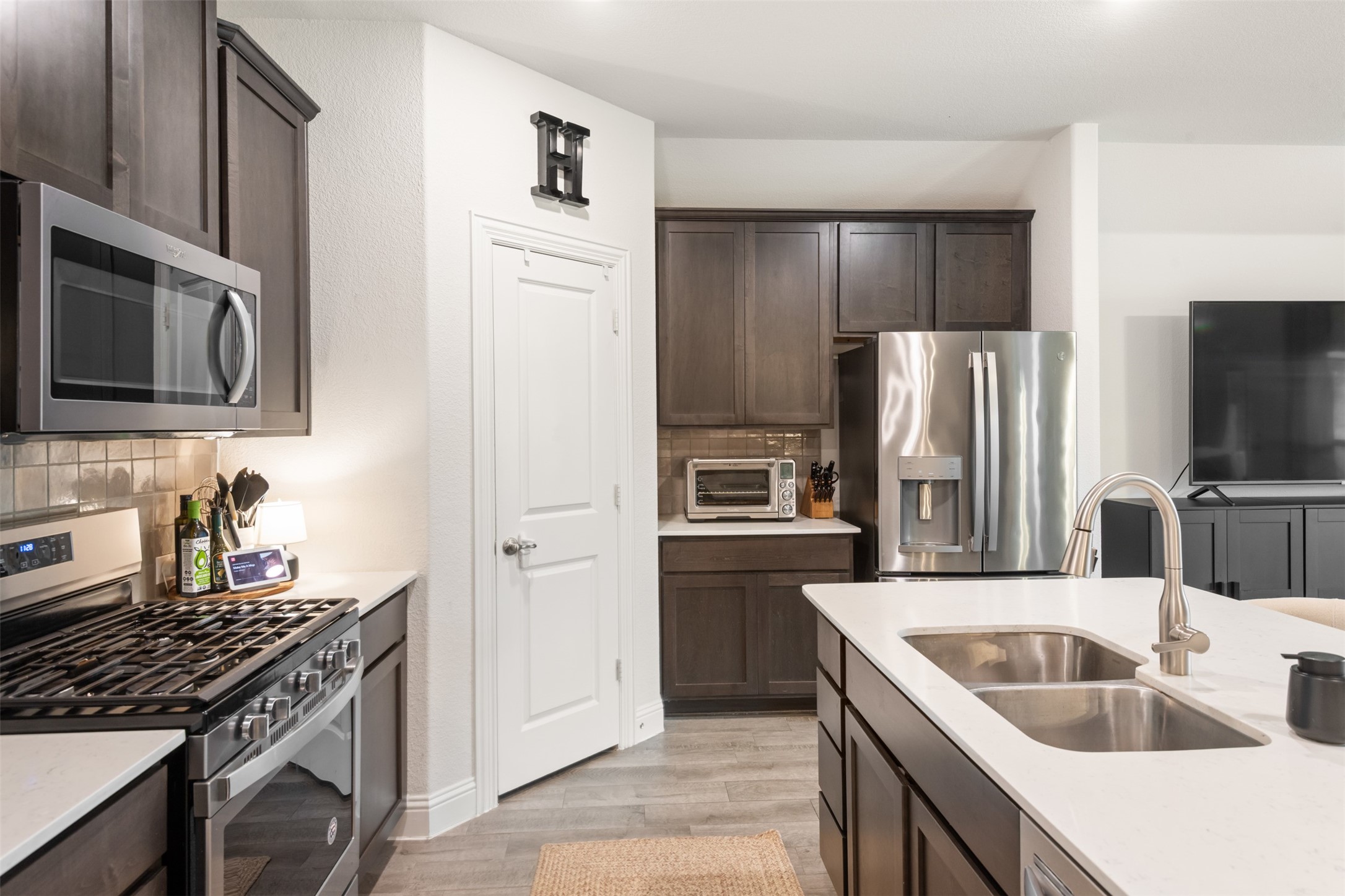 11028 Los Alamos Drive Aubrey TX 76227