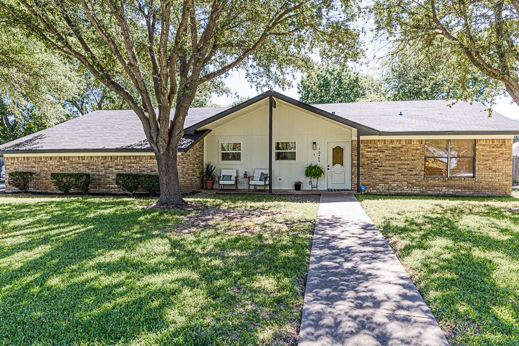 10404 Hiawatha Drive Waco TX 76712