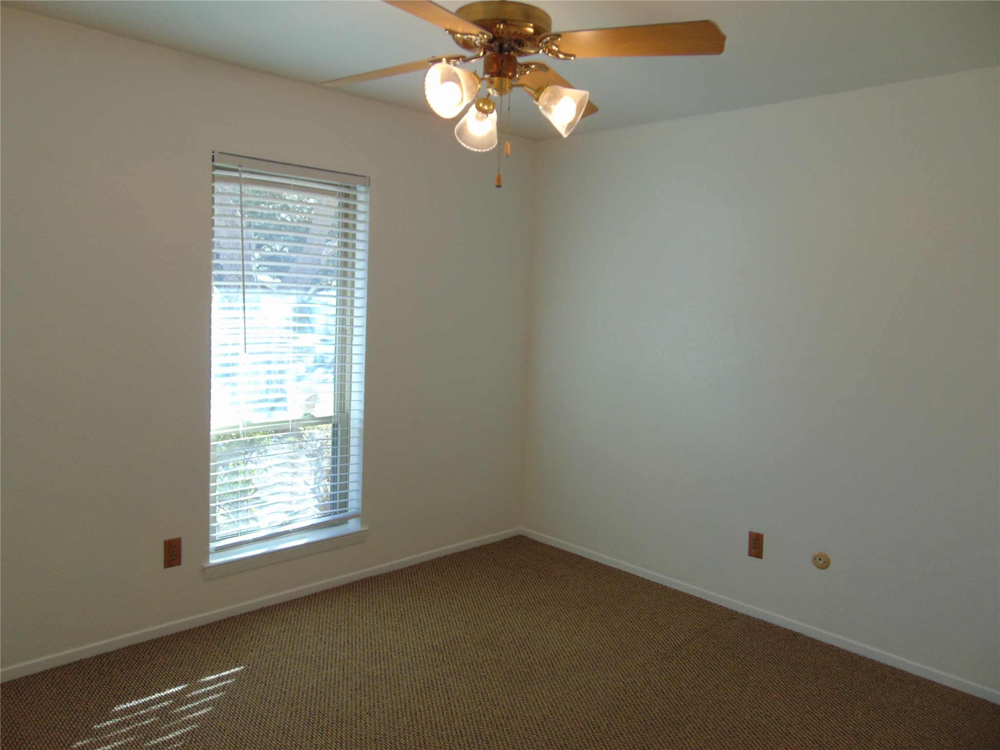 10835 Hayfield Drive Dallas TX 75238