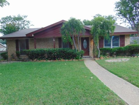 10835 Hayfield Drive Dallas TX 75238