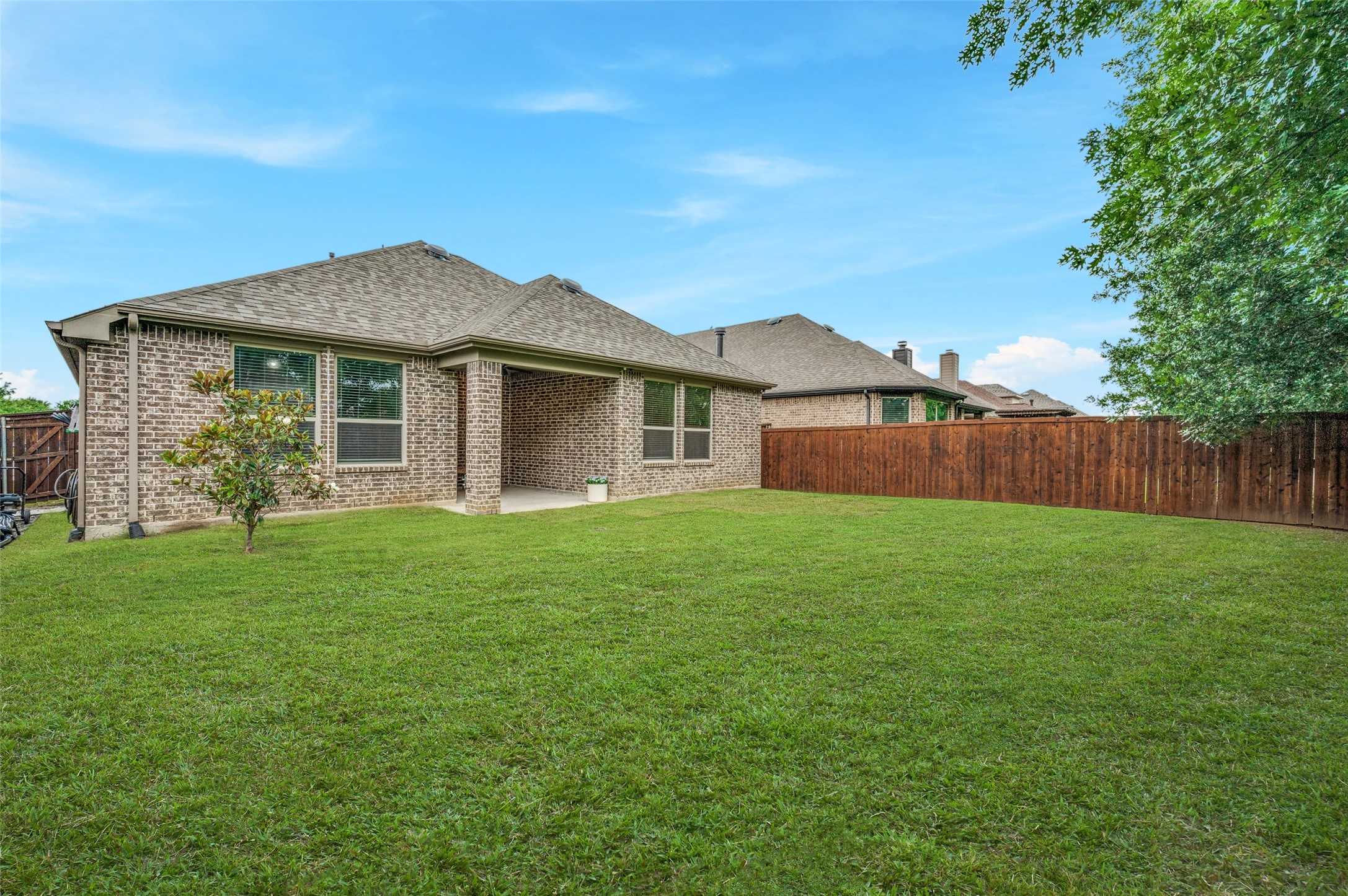 3300 Discovery Drive Oak Point TX 75068