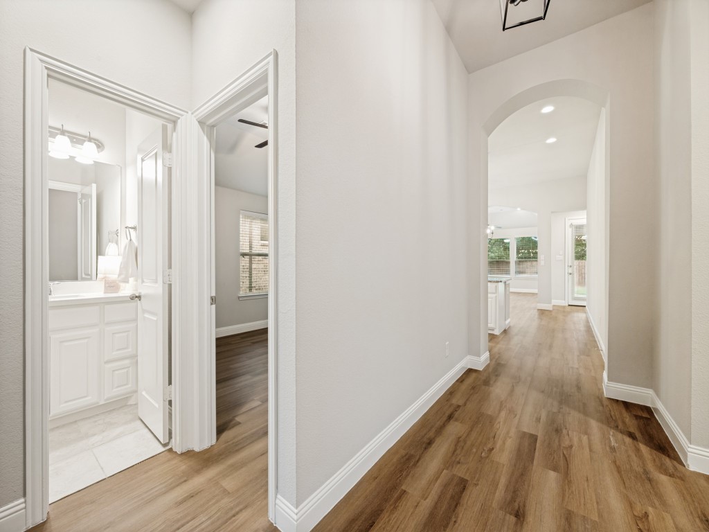3300 Discovery Drive Oak Point TX 75068