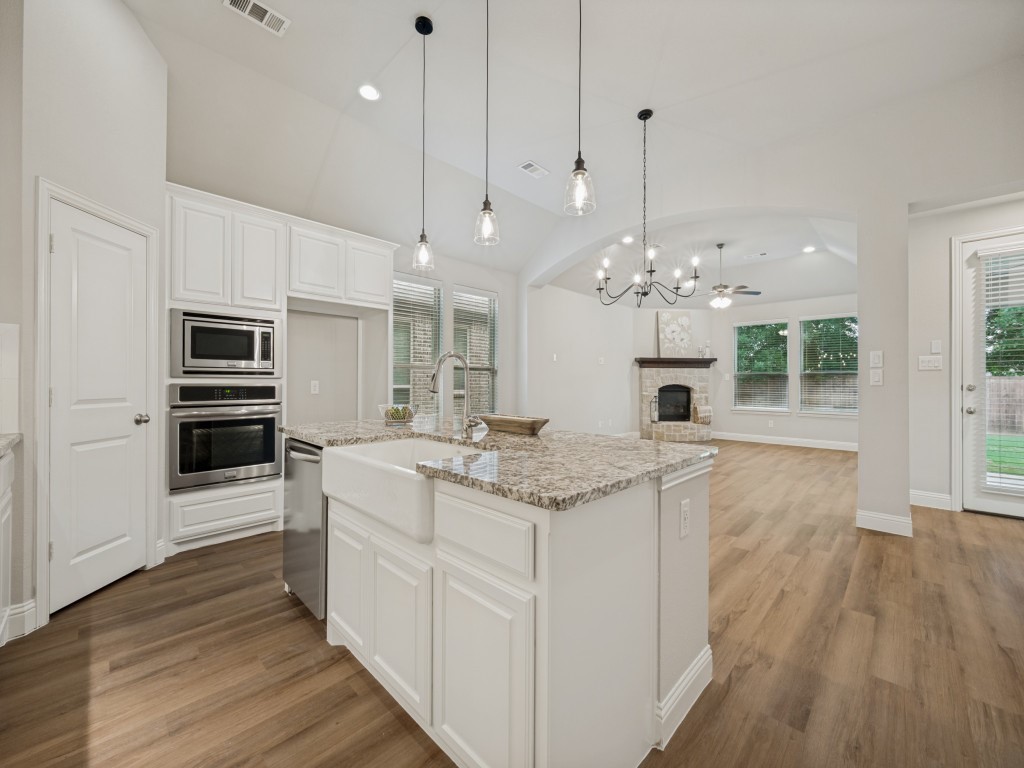 3300 Discovery Drive Oak Point TX 75068