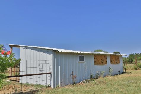 299 Private Road 1452 Chico TX 76431