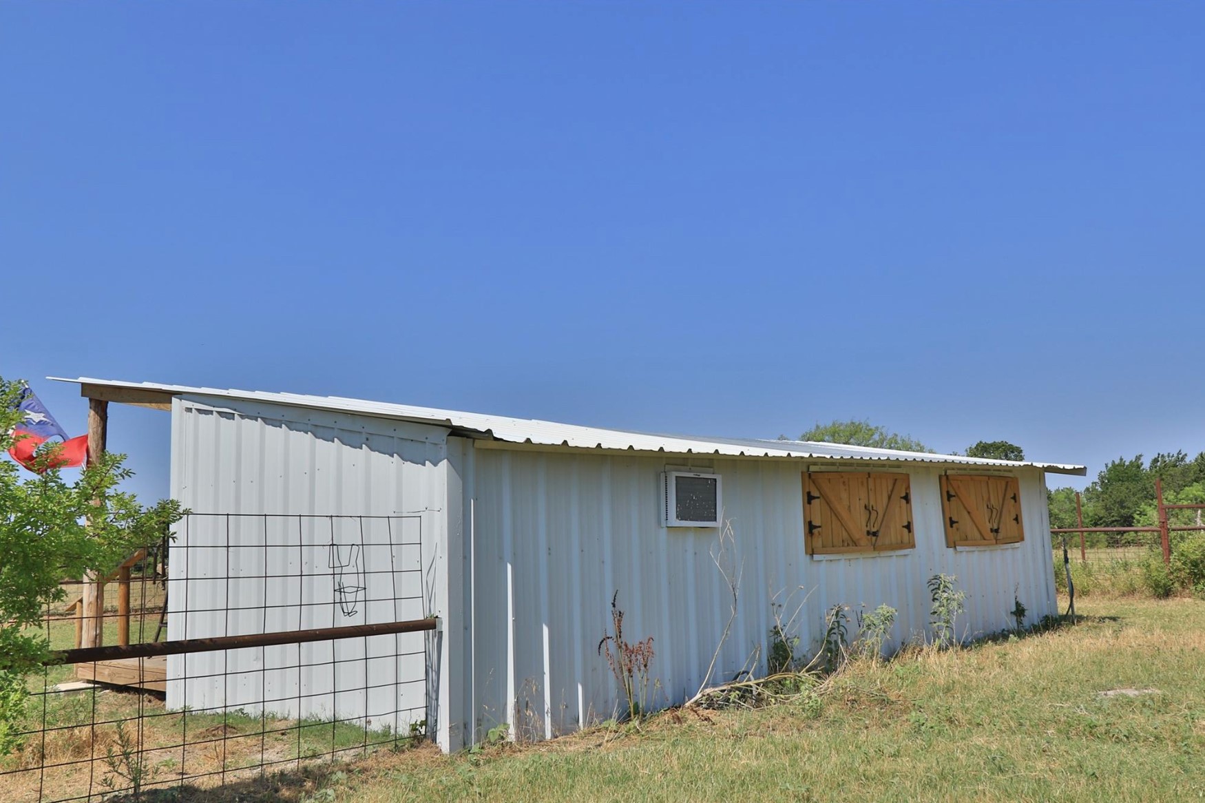 299 Private Road 1452 Chico TX 76431